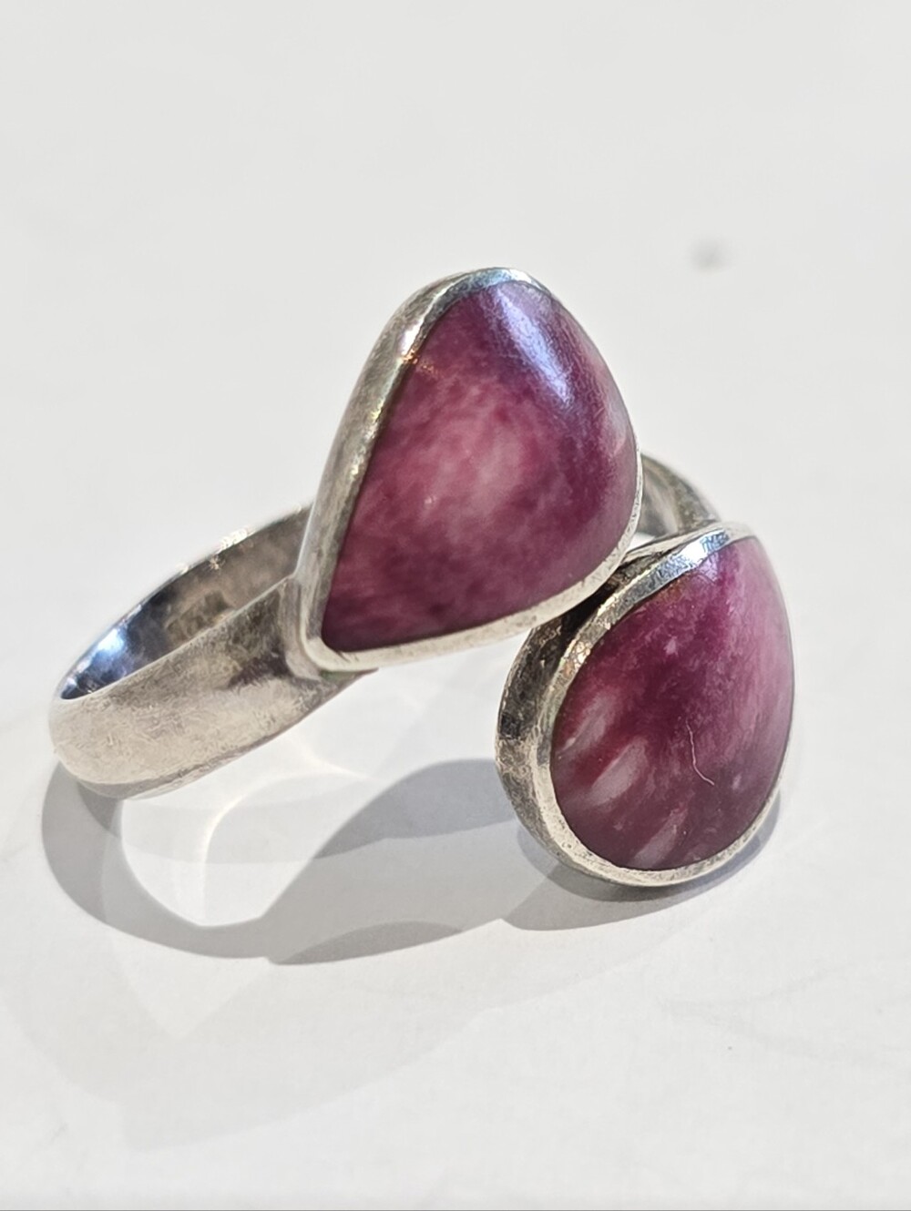 Vintage 950 sterling silver ring with purple stone